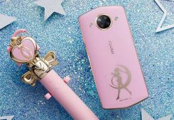 Meitu M8, Smartphone Selfie Feminin dengan Tongsis Sailor Moon m8 sailormoon 245x170